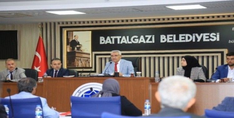 Battalgazi Belediyesi stratejik planı görüşülerek onaylandı