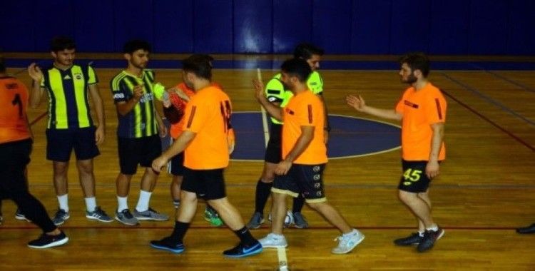 Manavgat’ta futsal heyecanı başladı