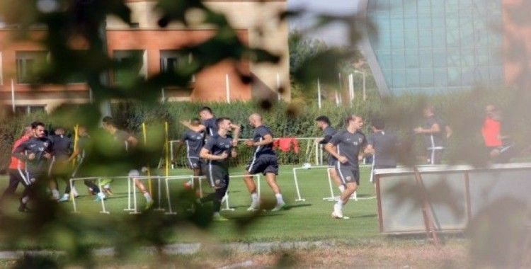 Kayserispor’da futbolcular idmana çıktı