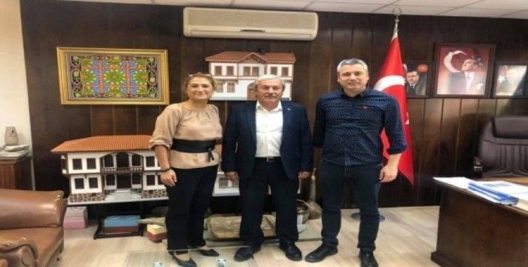 Bilecikspor Başkanı Avcı’dan Belediye Başkanı Şahin’e ziyaret