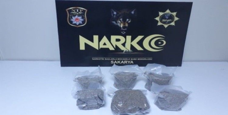 Sakarya’da uyuşturucu operasyonu: 3 tutuklama
