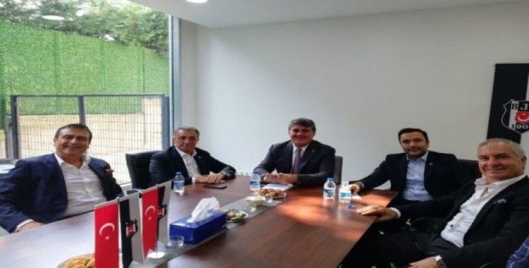 Beşiktaş’ta seçim öncesi 2 aday bir araya geldi