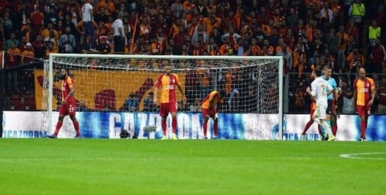 UEFA Şampiyonlar Ligi: Galatasaray: 0 - Real Madrid: 1 (İlk yarı)