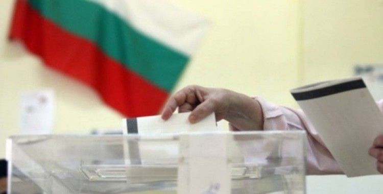 Bulgaristan’da yerel seçimlerde Türklerden zafer horonu