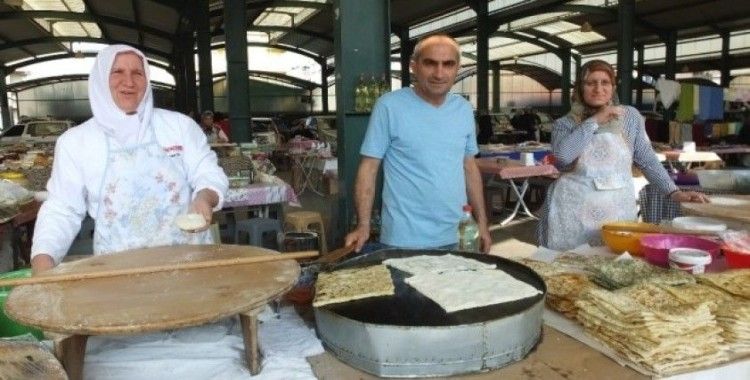 Balıkesir’de "Hanımeli Pazarı" kadınları iş sahibi yaptı