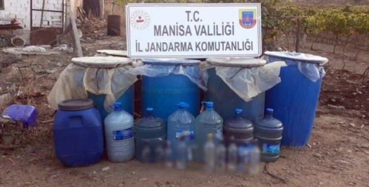 Manisa’da bin 750 litre kaçak içki ele geçirildi