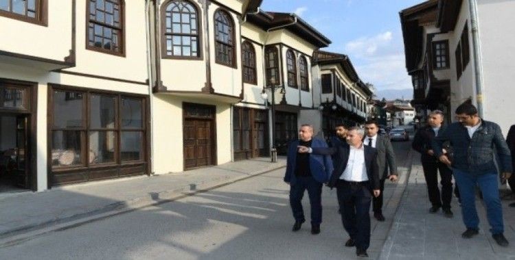 Yeşilyurt Belediye Başkanı Başkanı Çınar, çalışmaları yerinde inceledi