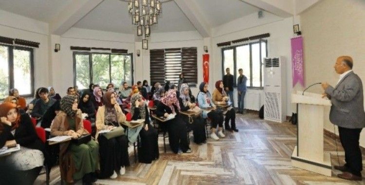 Prof. Dr. Akbaş’tan GAÜN öğrencilerine konferans