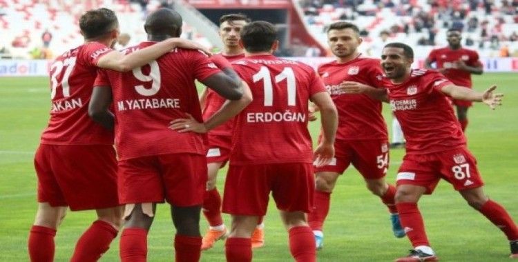 Sivasspor ile Denizlispor 11. randevuda