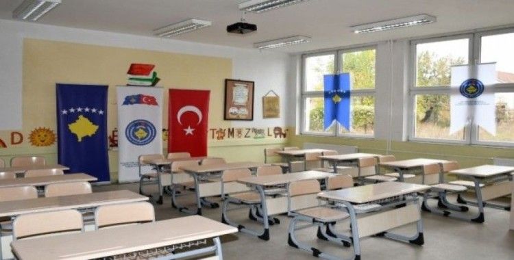 Mehmetçik’ten Kosova’da eğitime destek