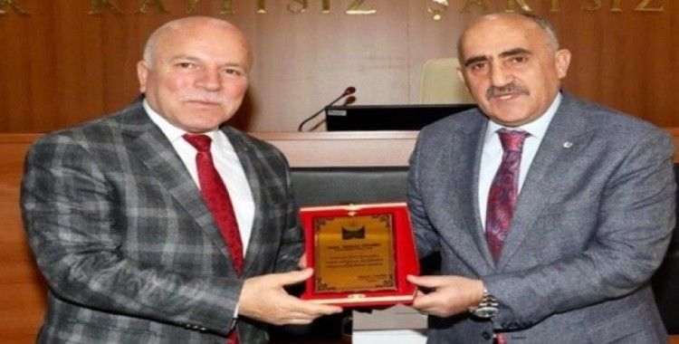 Tanfer, ikinci kez Erzurum Kent Konseyi Başkanı seçildi