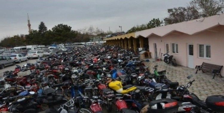 Konya’da yakalanan yüzlerce motosiklet hurda işletmesine gönderildi