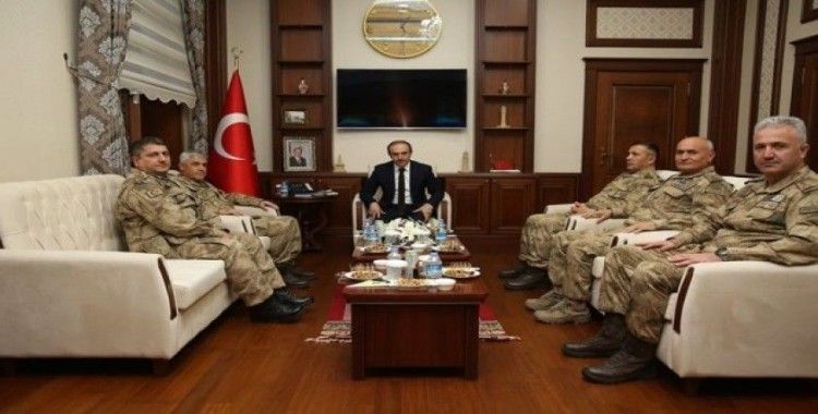 Jandarma Genel Komutanı Orgeneral Arif Çetin Bayburt Valiliği’ni ziyaret etti