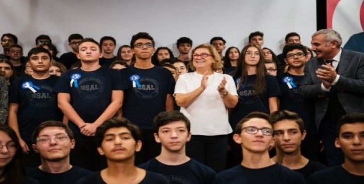 Güler Sabancı, Sakıp Sabancı Anadolu Lisesi'nde sunulacak yenilikleri müjdeledi