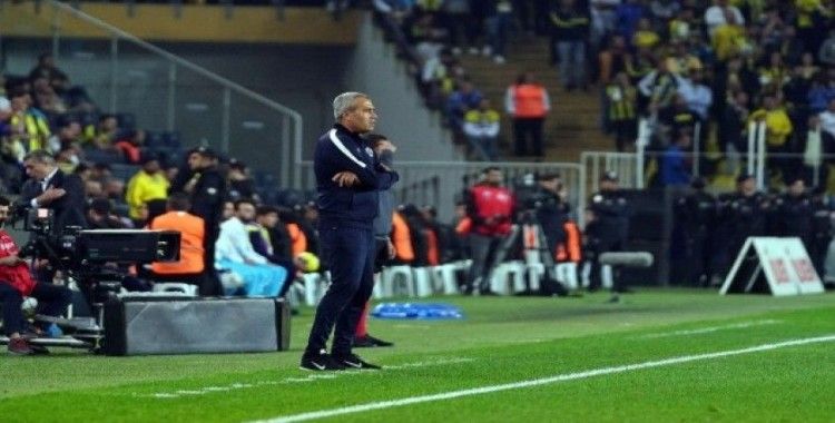 Süper Lig: Fenerbahçe: 2 - Kasımpaşa: 1 (İlk yarı)