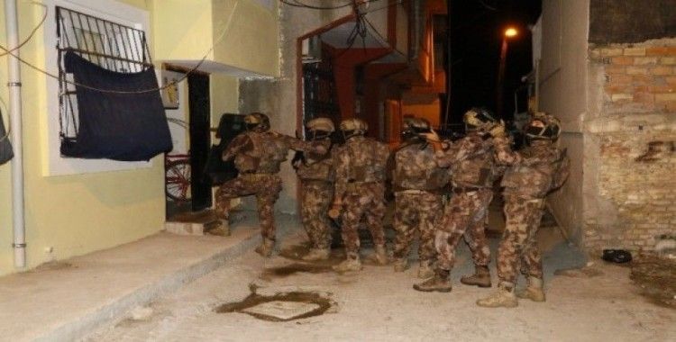Adana'da DEAŞ ve El Kaide operasyonu: 10 gözaltı kararı