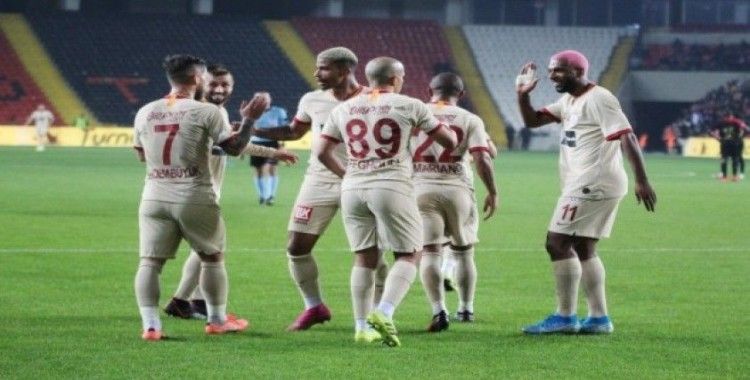 Ligdeki ilk maç Galatasaray’ın