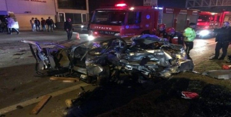 Sakarya’da 4 aracın karıştığı kaza:1’i bebek toplam 3 ölü, 7 yaralı