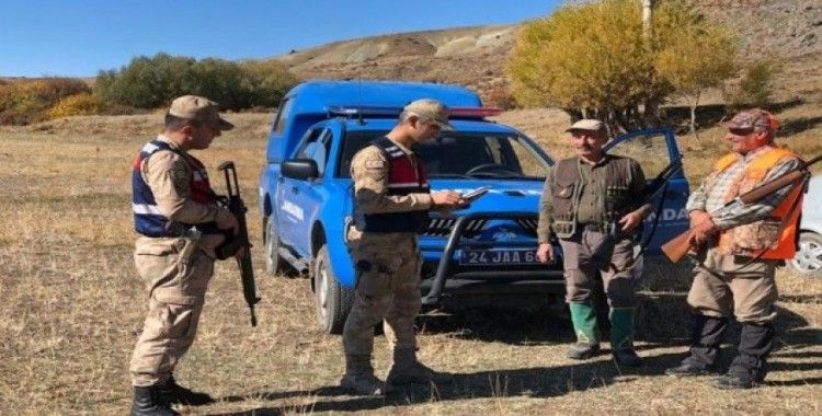 Erzincan’da avlaklar kontrol edilerek, avcılara yönelik bilgilendirme yapıldı