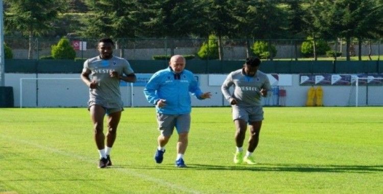 Trabzonspor'da Obi Mikel, Onazi ve Ekuban özel çalıştı