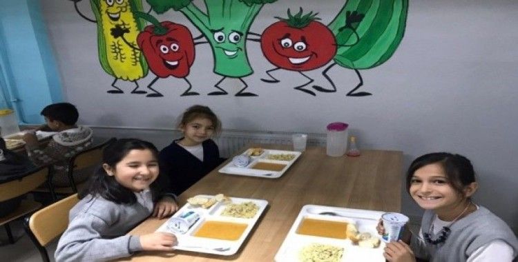 Safranbolu’da taşımalı eğitim öğrencilerinin yemeği öğretmenevinden