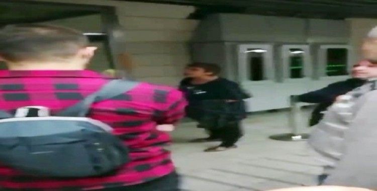 Karaköy’de başörtülü kızlara saldıran kadının, yeni görüntüleri ortaya çıktı