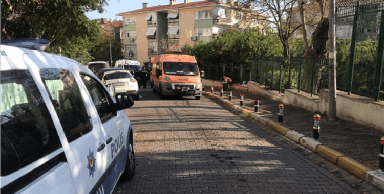 Bakırköy'de ölü bulunan 1'i çocuk 3 kişinin cesetleri Adli Tıp Kurumunda