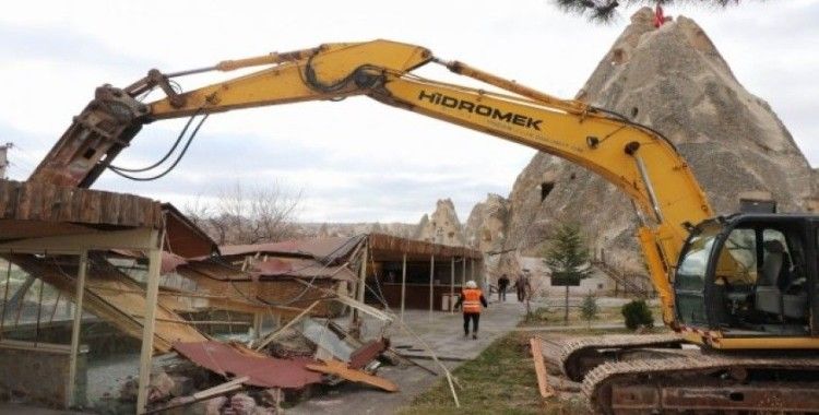 Kapadokya’da 178 kaçak yapı yıkıldı
