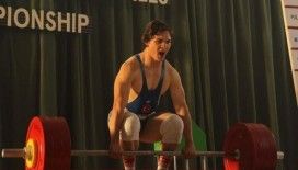 "Cep Herkülü: Naim Süleymanoğlu" filmine İzmir’de özel gala