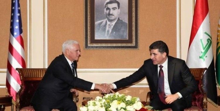 Pence Irak'ta Neçirvan Barzani ile görüştü