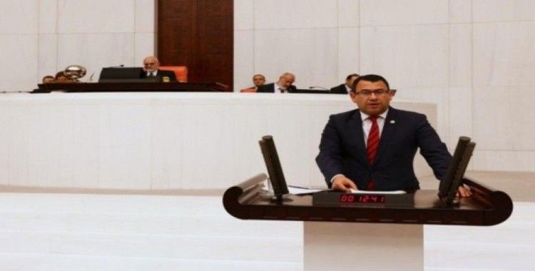 MHP’li Milletvekili Karadağ’dan eğitim çalışanlarına şiddete yönelik kanun teklifi