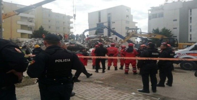 Arnavutluk'ta ölü sayısı 41'e ulaştı