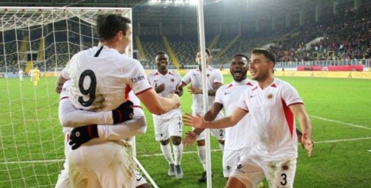Süper Lig: Gençlerbirliği: 3 - Yeni Malatyaspor: 3 (Maç sonucu)