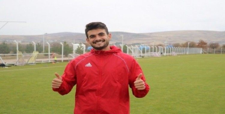 Fatih Aksoy: “3 maçtır daha iyi oynuyorum”