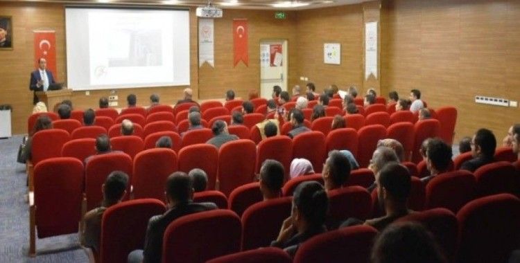Mardin’de doktorlara hepatit ve HIV/AIDS bilgilendirme toplantısı