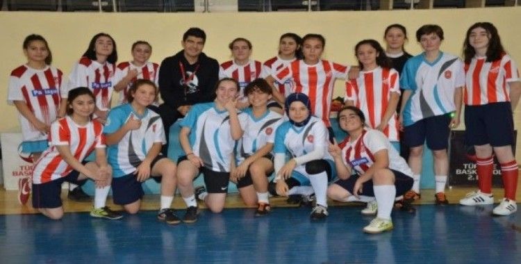 Bilecikspor Kız Futbol Takımından anlamlı Engelliler Günü mesajı