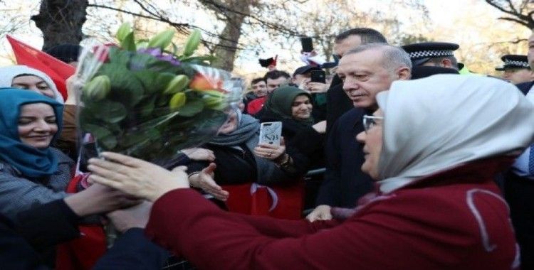 Cumhurbaşkanı Erdoğan, Londra'da coşku ile karşılandı