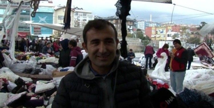Kadıköy’de çadırla beraber uçan pazarcı o anları anlattı