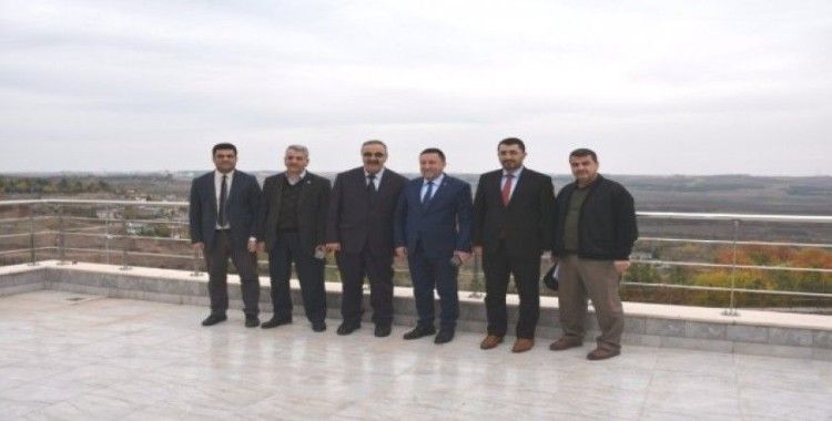 Başkan Beyoğlu’ndan Dini Yüksek İhtisas Merkezine ziyaret