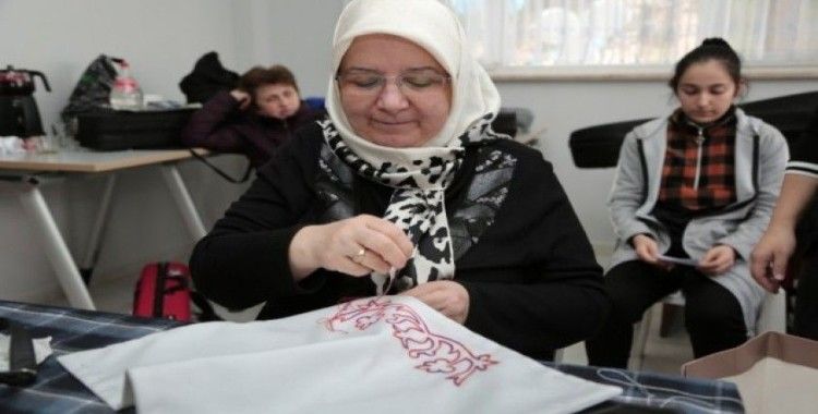 Nilüfer Belediyesi’nden Altınşehirli kadınlara destek