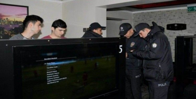 Balıkesir’de polis 18 aranan şahsı yakaladı