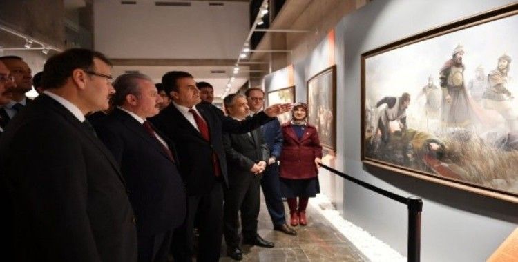 TBMM Başkanı Şentop, Fetih Müzesi’ni gezdi