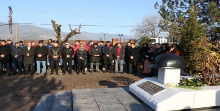 Metin Türker ölümünün 22. yılında mezarında anıldı