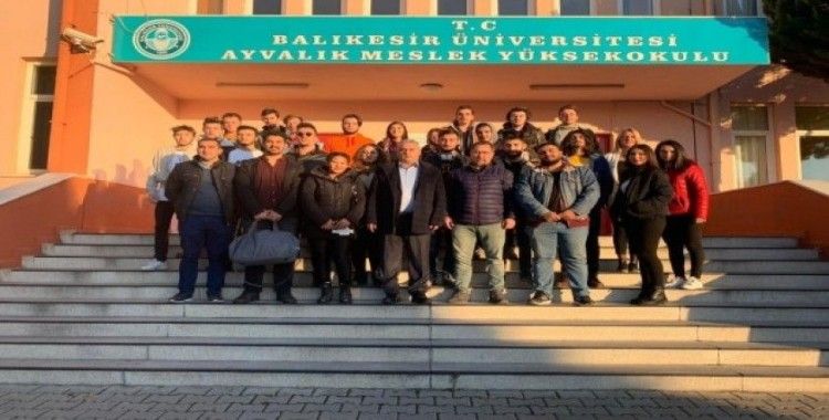 Ayvalık Meslek Yüksekokulu öğrencileri Travel Turkey- İzmir’de.
