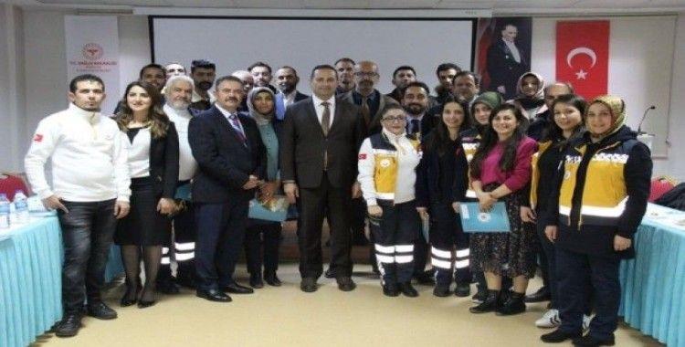 Barış Pınarı Harekatında görev yapan sağlık personellerine başarı belgesi verildi