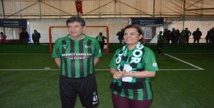 Kocaelispor’un efsane futbolcuları Efe’yi anma programında buluştu