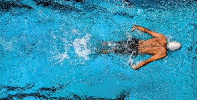 Tsugaru Boğazı’nı yüzerek geçen ilk Türk