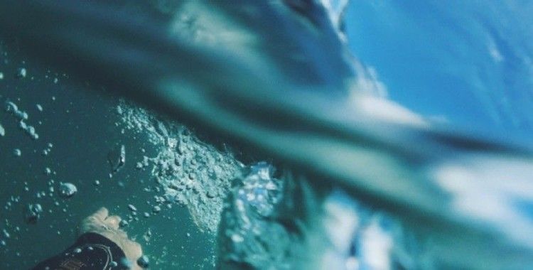 Manş Denizi’ni yüzerek geçen ilk Türk kadını