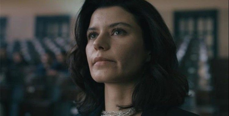 Beren Saat: Ünlülük bir hapishane