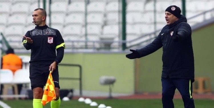 PFDK'den Gaziantep FK Teknik Direktörü Sumudica'ya 1 maç ceza